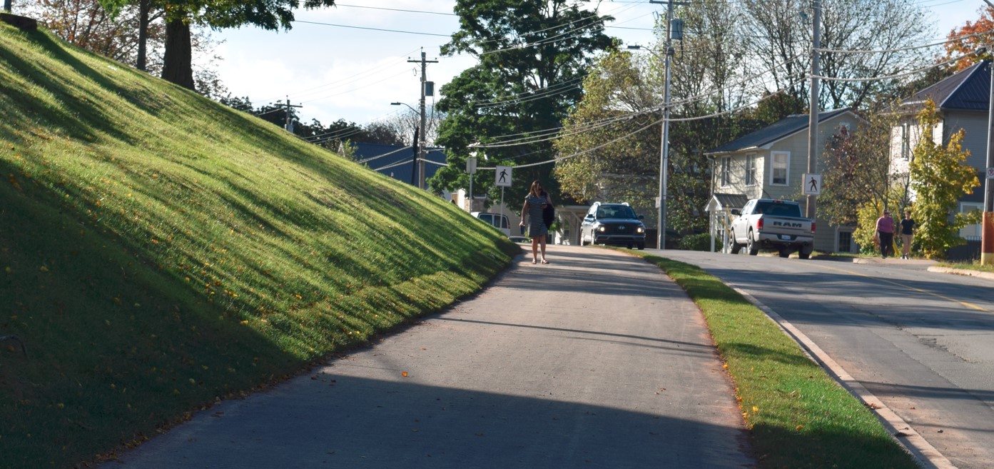 AT Trail St. Ninian Street looking west, October 2026 AT Trail St. Ninian Street looking west, October 2026