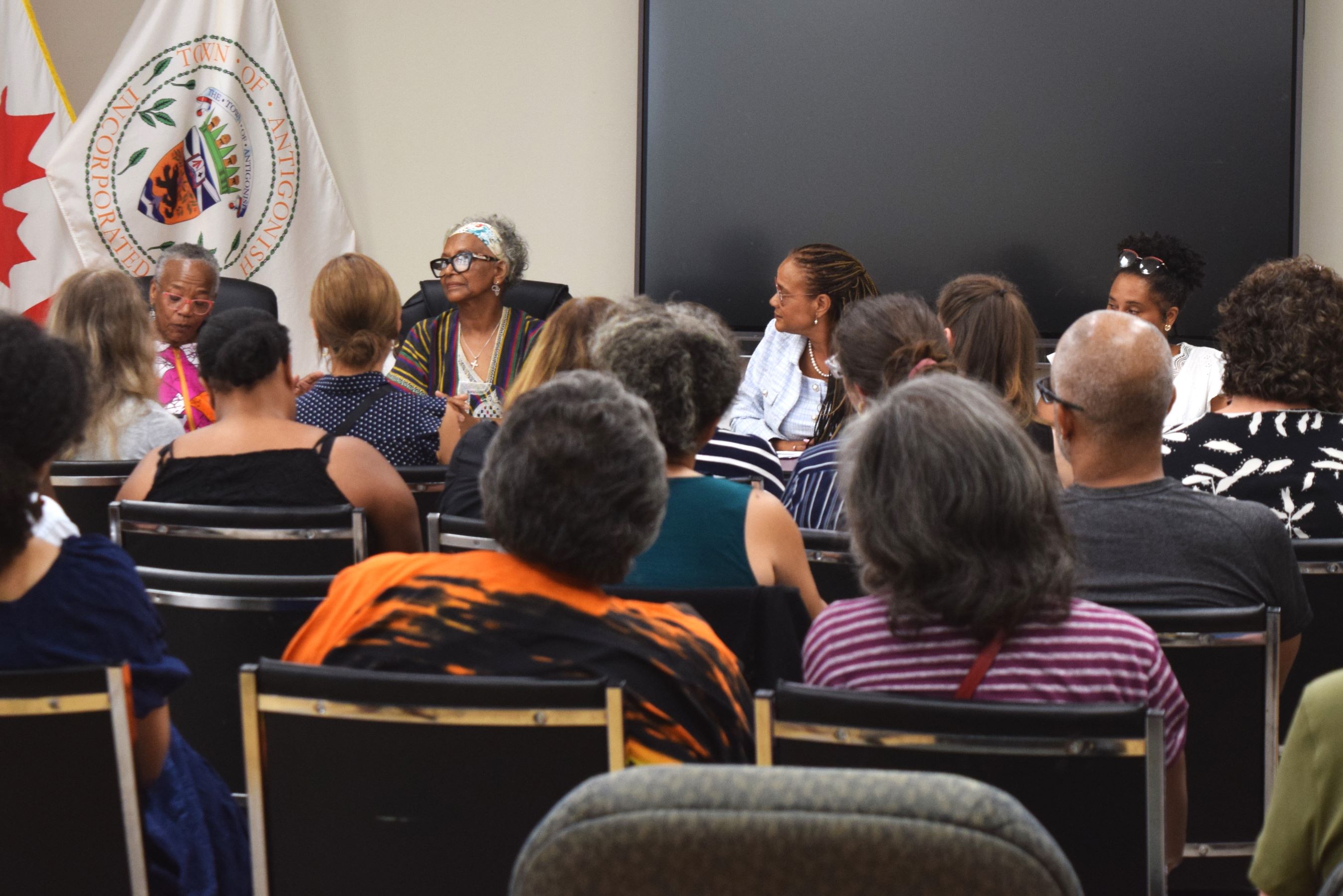 Panel Discussion Emancipate your mind hosted by the Delmore Buddy Daye Learning Institute. Visible: Senator Wanda Thomas Bernard, Lorraine Reddick, Dr. Wendy Mackey, Tara Reddick.